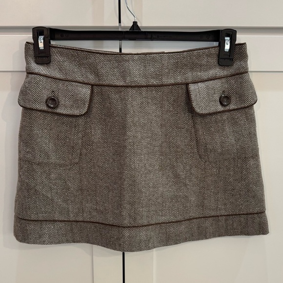 Tulle (Anthropologie) Wool blend Herringbone Mini Skirt Size Medium - Picture 1 of 10